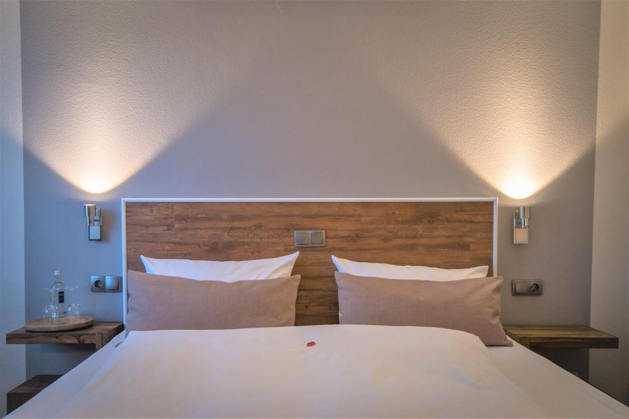 Hotel Stadt Ауріх Екстер'єр фото