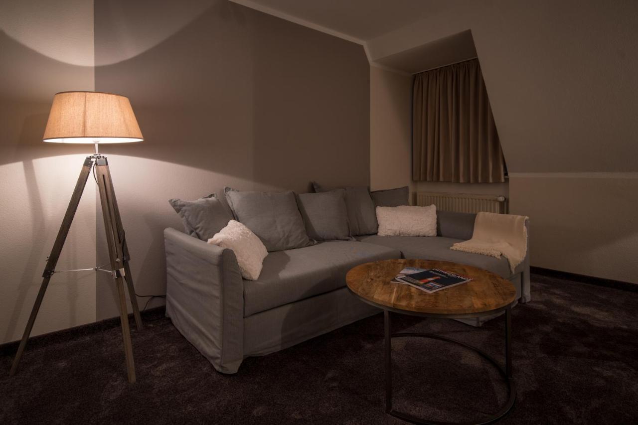 Hotel Stadt Ауріх Екстер'єр фото